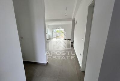 Casă cu 4 camere cu Teren 325 Mp în Becicherecu Mic - 13