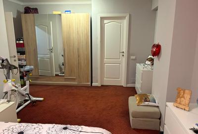 Apartament cu 3 camere decomandat, mobilat în Tomis Plus - 13