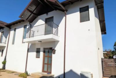 Casă cu 4 camere cu Teren 204 Mp în Central - 16