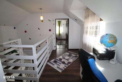 Casă cu 3 camere cu Teren 183 Mp în Central - 16