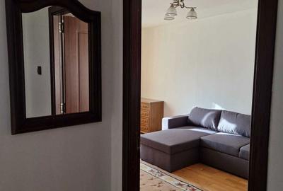 Apartament cu 2 camere decomandat în 9 Mai