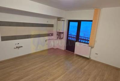 Garsonieră nedecomandată în Central - 3