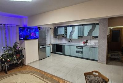 Apartament cu 3 camere decomandat în Ludoș - 2