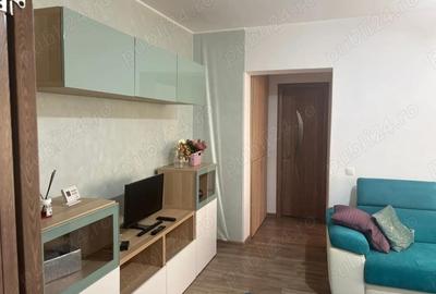 Apartament cu 3 camere semidecomandat în Central - 3