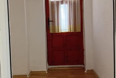 Casă individuală cu 3 camere cu Canalizare în Hârșova - 24