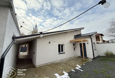 Casă individuală cu 4 camere cu Canalizare în UTA
