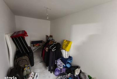 Casă cu 5 camere cu Teren 500 Mp în Central