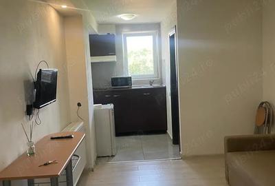 Garsonieră în Titan - 3