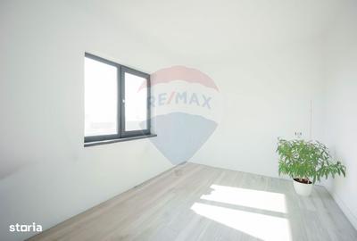 Casă cu 4 camere cu Teren 500 Mp în Nojorid - 12