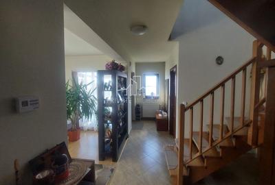 Casă individuală cu 4 camere cu Canalizare în Livezeni - 5