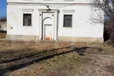 Spațiu comercial, de 596 mp, în Filipeștii de Pădure - 1