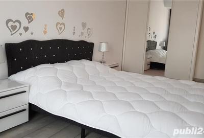 Apartament cu 3 camere decomandat în Girocului - 2