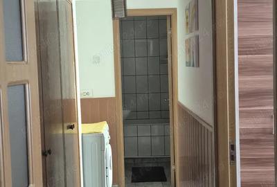 Inchiriez apartament 4 camere in zona Tomis Nord langa Universitatea Ovidius .Termen lung - 3
