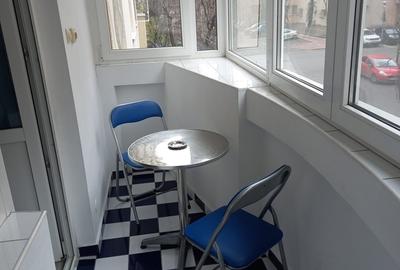 Apartament cu 3 camere decomandat, mobilat în Nerva Traian - 6