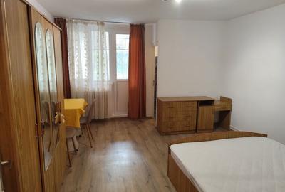 Garsonieră semidecomandată în Tătărași