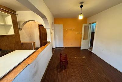 2 camere, zona sud, etaj 3/4, izolat, termopan (necesita renovare) - 2