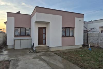 Casă cu 3 camere cu Teren 350 Mp în Central - 3