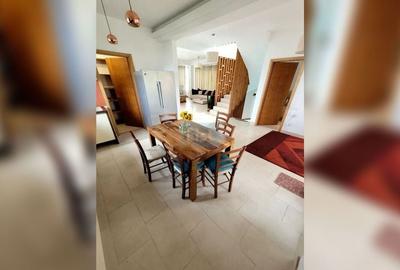 Casă cu 5 camere cu Teren 1000 Mp în Iris - 2