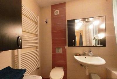 Apartament cu 2 camere decomandat în Complex Studențesc