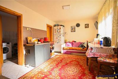 FILM! Casa saseasca, renovata exterior, in centrul localitatii Holbav, Brasov. - 10