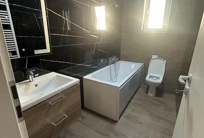 Apartament cu 3 camere decomandat în Central - 4