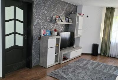 Casă cu 3 camere în Tudor Vladimirescu - 8