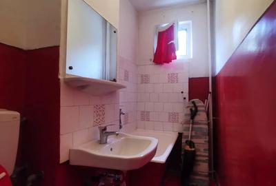 Vand apart. 2 camere confort 2, etajul 2, Oradea, zona Calea Aradului Vand apart. 2 camere confort 2, etajul 2, Oradea, zona Calea Aradului - 2