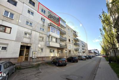 Apartament cu 3 camere decomandat în Central - 3