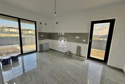 Casă cu 4 camere cu Teren 280 Mp în Miroslava - 10