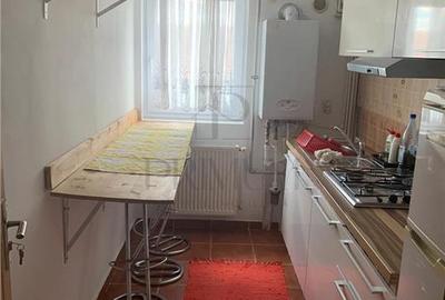 Apartament cu 3 camere decomandat, mobilat în Dâmbovița - 3