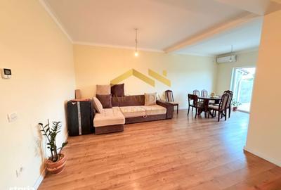 Casă cu 3 camere în Remetea Mare