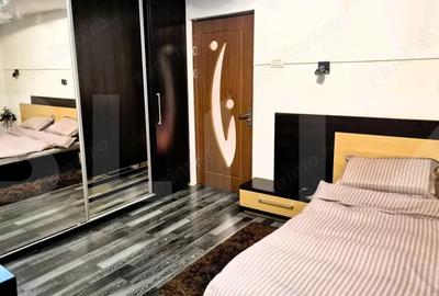 Apartament cu 3 camere semidecomandat în Alfa - 8