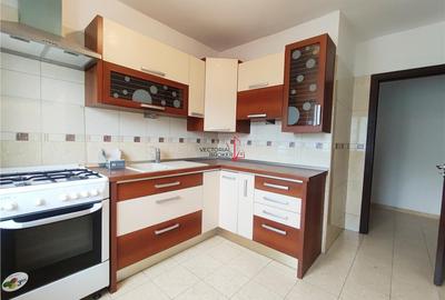 Metrou Obor, Calea Mosilor, decomandat, bloc 1980 - 2