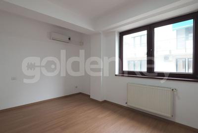 Apartament spatios cu 4 camere nemobilat - 10