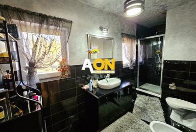 Casă individuală cu 6 camere cu Canalizare în Cetate - 11