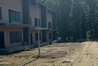 Casă cu 5 camere în Ghermănești - 3