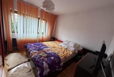 Mobilat si utilat la etajul 2 cu 2 bai - 7