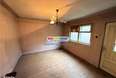 Casă cu 7 camere cu Teren 400 Mp în Traian - 4