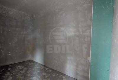 Apartament cu 3 camere semidecomandat în Florești - 10