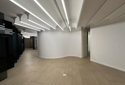 Spațiu comercial, de 356 mp, în Pipera - 5