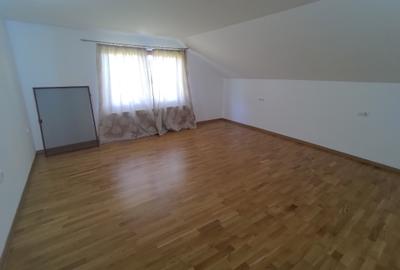 Casa de lux in Marginimea Sibiului oras Saliste - 13