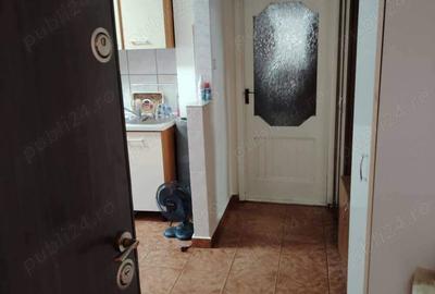 Vand urgent apartament cu 2 camere foarte central - 2