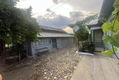 Casă cu 4 camere în Stâlpu - 3