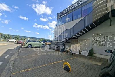 Spatiu Comercial/Showroom - zona BMW/METRO/E60 - 440 mp - 9