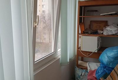 Apartament cu 3 camere decomandat în Drumul Taberei - 4
