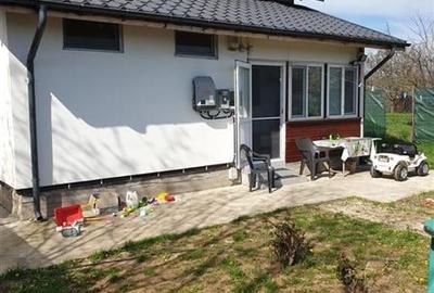 Adunatii Copaceni, casa verde, costuri zero la intretinere,  constructie 2015 - 2