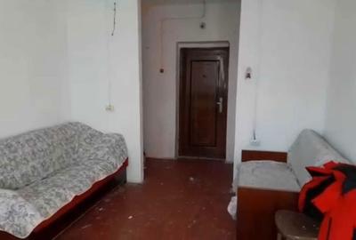 Garsonieră nedecomandată în Central - 1
