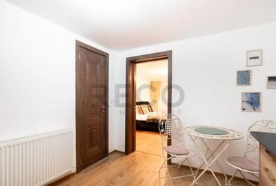 RECO . Studio Ultracentral . - 3