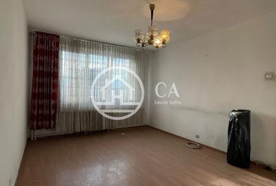 Apartament de vânzare cu 3 camere în zona Nufarul, Oradea - 1