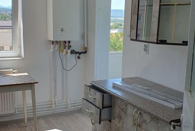 Apartament cu 2 camere decomandat în Central - 2